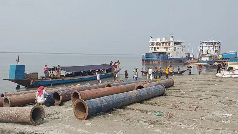 আরিচা-কাজিরহাট নৌপথে আবারো ফেরি চলাচল বন্ধ