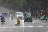 Rain_In_Dhaka _KSR_26052025_04