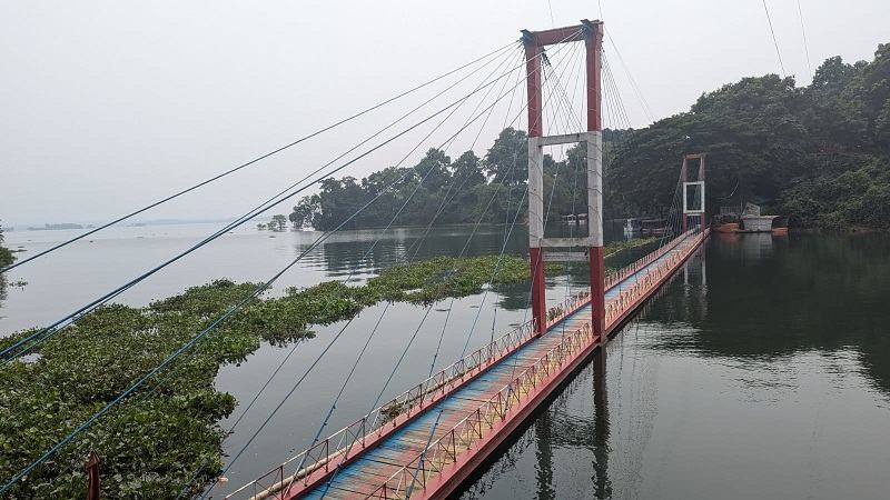 রাঙ্গামাটিতে ঝুলন্ত সেতু ভেসে উঠেছে ৫৬ দিন পর