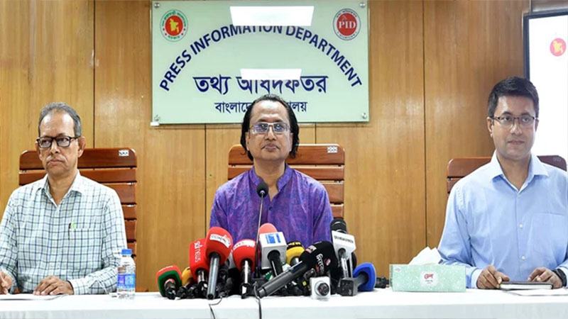ভারতের গণমাধ্যমে হাসিনাকে এখনো কথা বলতে দেয়া অপ্রত্যাশিত: তথ্য উপদেষ্টা