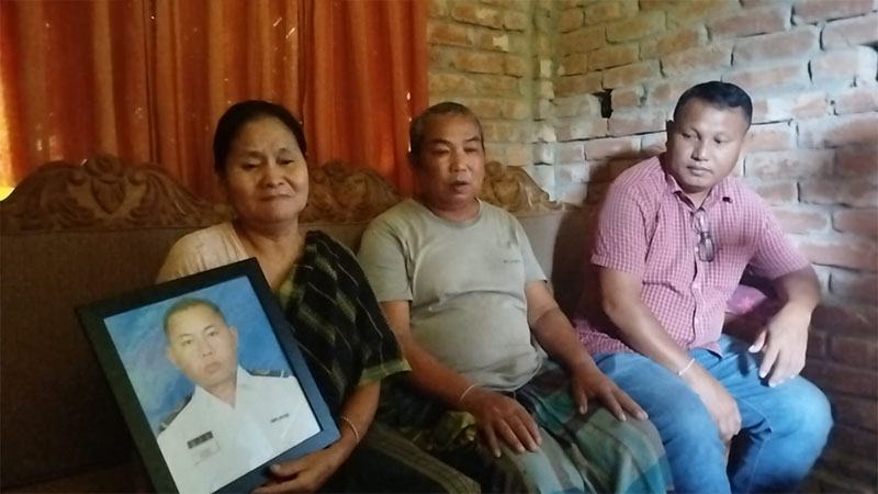 ‘মা, আমি দেশে ফিরলে তোমার আর কোনো কষ্ট থাকবে না’