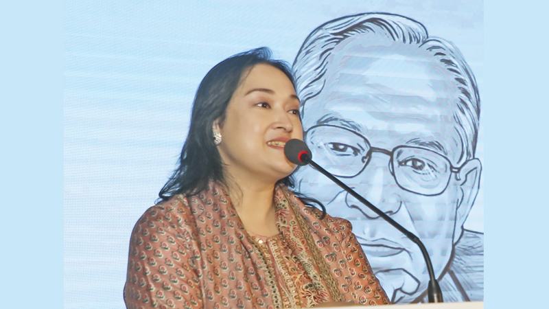 দাদু ভাইয়ের কাছে ভ্রমণও ছিল শেখার সুযোগ