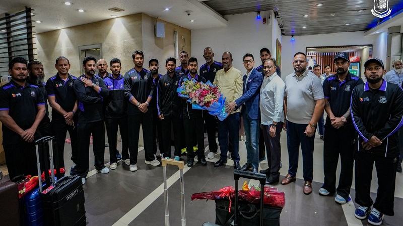অস্ট্রেলিয়া থেকে দেশে ফিরল ক্রিকেট দল