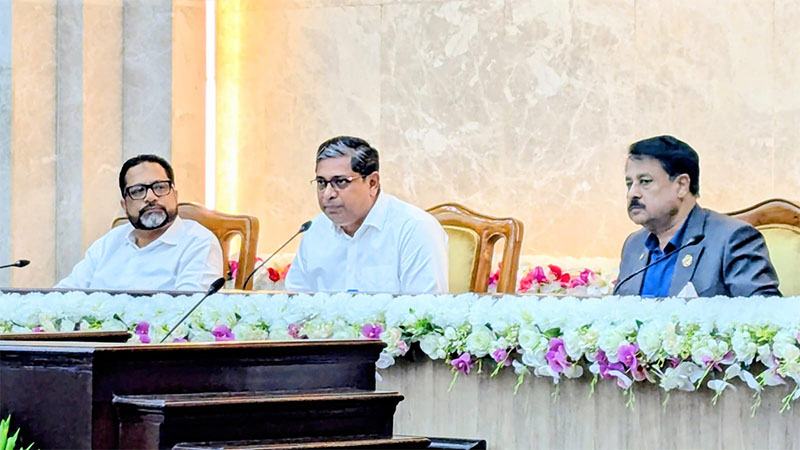 সরকারি বাসায় এডিস মশার লার্ভা মিললে বরাদ্দ বাতিল: স্থানীয় সরকার প্রতিমন্ত্রী