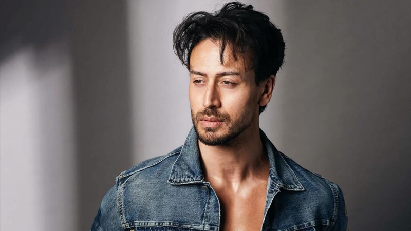 টাইগার শ্রফের গাড়িতে গুলির ঘটনায় অস্ত্র সরবরাহকারী গ্রেফতার