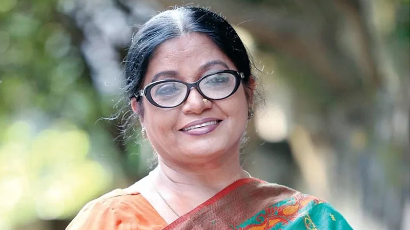 ‘‌বয়স্ক আর্টিস্টদের কেউ পছন্দ করে না’