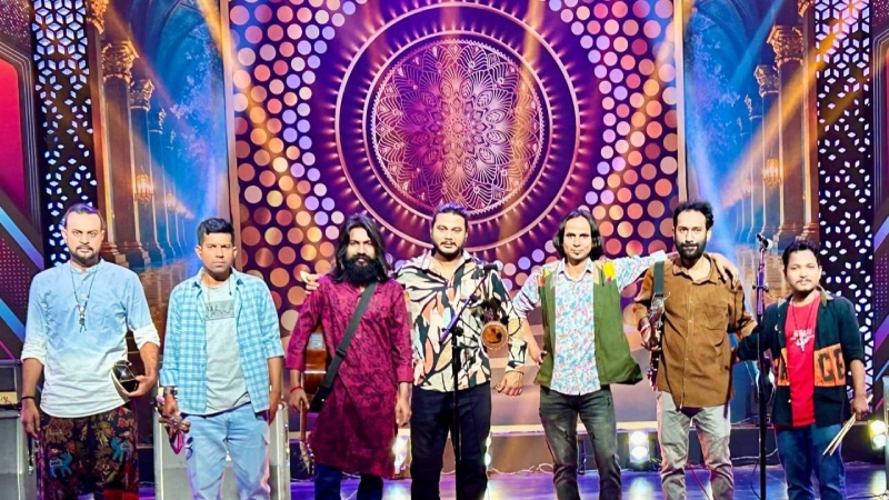 যাত্রার ১৪ বছর পর গানপোকার ‘গতিজড়তা’
