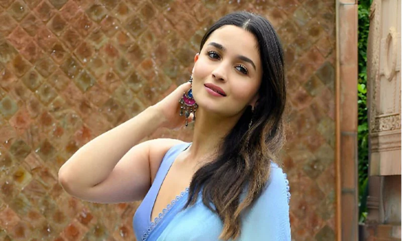 ‘ক্যামেরার সামনে থাকার জন্যই আমার জন্ম’