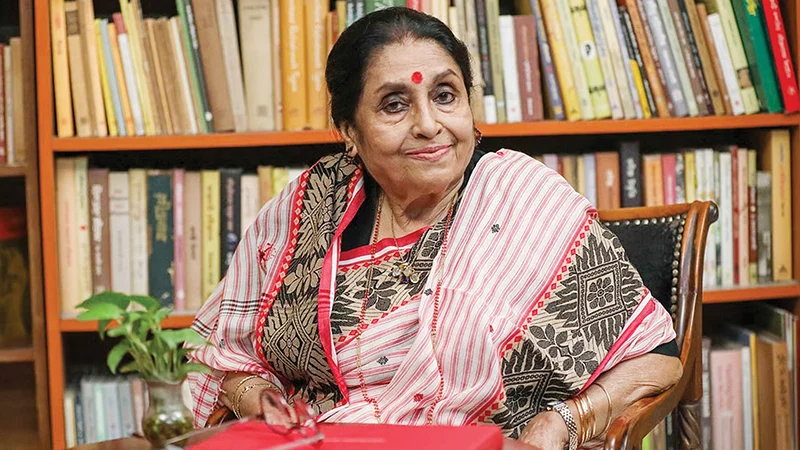 নাট্যপ্রেমীদের সঙ্গে আড্ডায় ফেরদৌসী মজুমদার