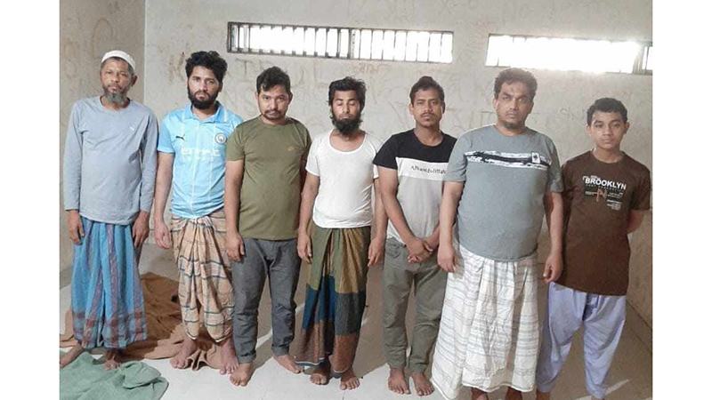 রোহিঙ্গাদের সশস্ত্র সংগঠন আরসার প্রধানসহ ৬ জনকে গ্রেফতার