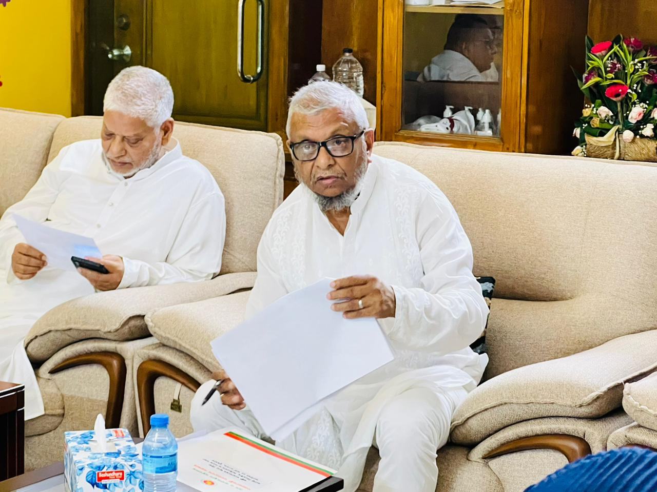 শ্রমিকদের বেতন-বোনাস ঈদের ছুটির আগেই পরিশোধের নির্দেশ শ্রমমন্ত্রীর