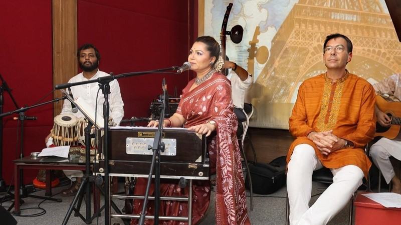 আলিয়ঁস ফ্রঁসেজ দ্য ঢাকায় রবীন্দ্রসংগীতের সন্ধ্যা