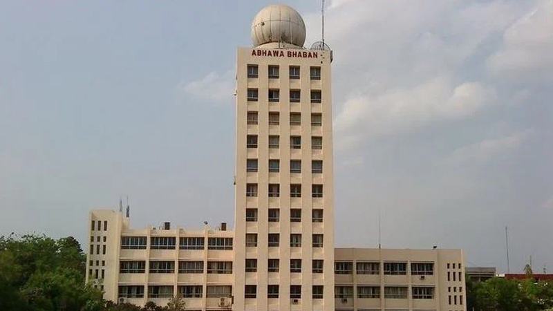 চট্টগ্রামের কিছু স্থানে বৃষ্টির সম্ভাবনা, সারা দেশে আবহাওয়া শুষ্ক থাকতে পারে