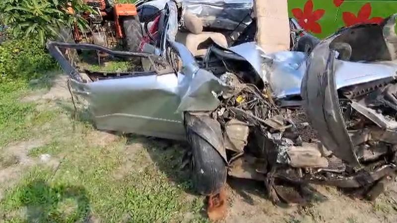 ১০ বছর মালয়েশিয়া ছিলেন আরিফুল, বাড়ি ফেরার পথে গেল প্রাণ