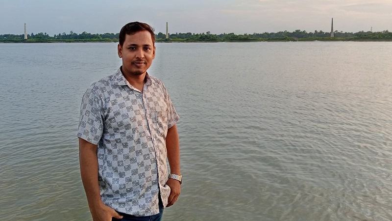 বাগেরহাটে বাসচাপায় শিক্ষকের মৃত্যু
