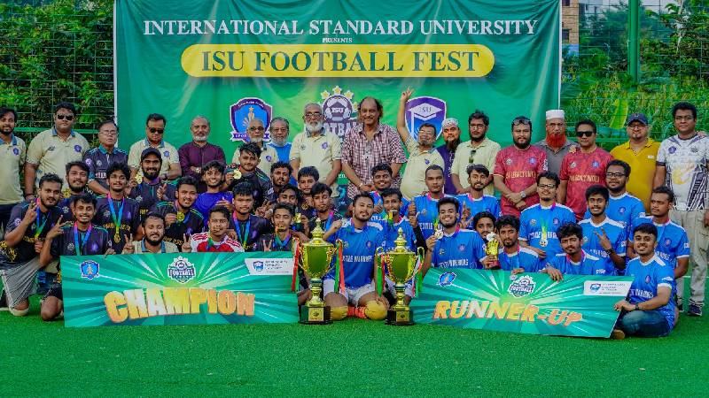 আইএসইউ ফুটবল ফেস্ট সিজন–১ চ্যাম্পিয়ন বাইনারি ব্লাস্টার্স