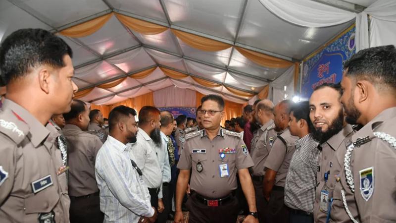 আইনশৃঙ্খলা রক্ষায় আরো কার্যকর ভূমিকা পালনের আহ্বান আইজিপির