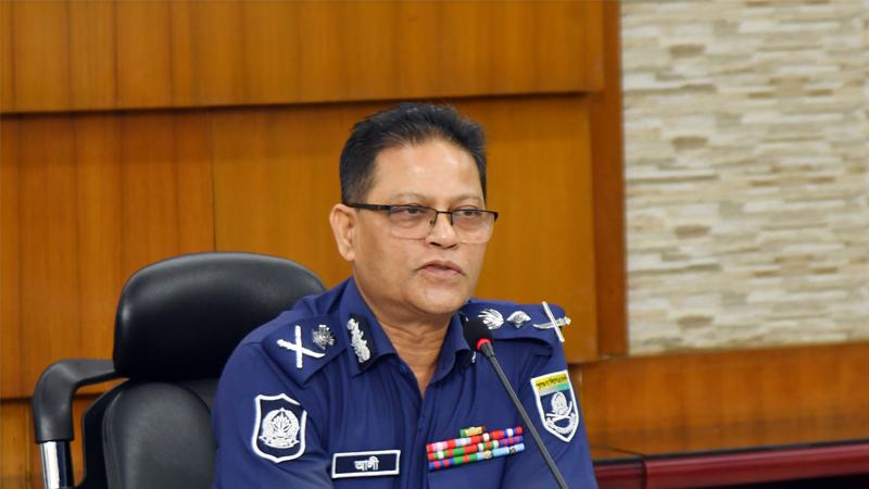 দুর্গাপূজায় পুলিশ পর্যাপ্ত নিরাপত্তা ব্যবস্থা গ্রহণ করেছে: আইজিপি