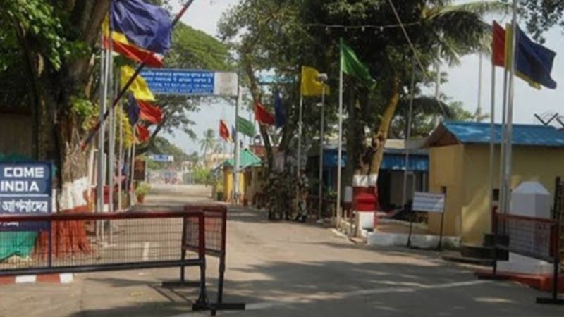 পূজা উপলক্ষে সাত দিন আমদানি-রফতানি বন্ধ আখাউড়া স্থলবন্দরে