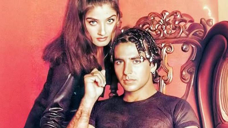 দুই দশক পর একসঙ্গে অক্ষয়-রাভিনা, ‘একটুও বদলায়নি’ বললেন নায়িকা