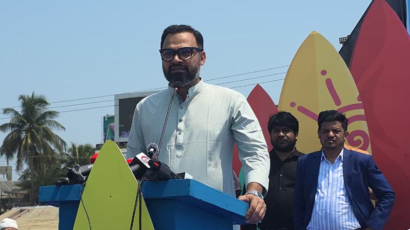কক্সবাজারে অষ্টম জাতীয় সার্ফিং প্রতিযোগিতার উদ্বোধন