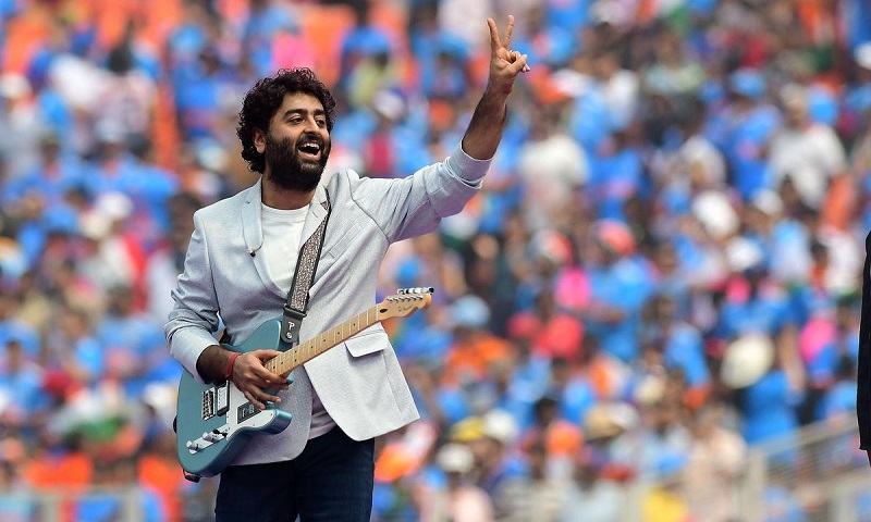 রবীন্দ্রসংগীতের জন্য চড়া পারিশ্রমিক চাইলেন অরিজিৎ সিং