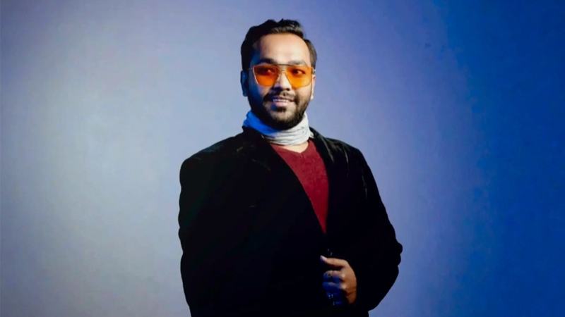 দেশীয় ফ্যাশনে নতুন চমক অর্ণবের