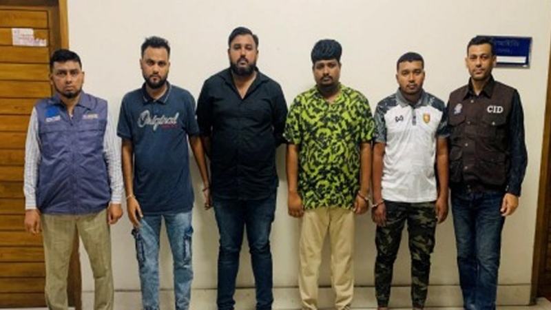 অনলাইন জুয়া পরিচালনা ও অর্থপাচার চক্রের ৪ সদস্য গ্রেফতার