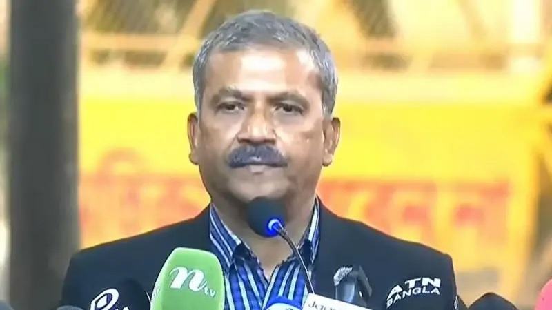 খালেদা জিয়ার মৃত্যুর পেছনে শেখ হাসিনা ও তার সরকারের দায় আছে: আসিফ নজরুল