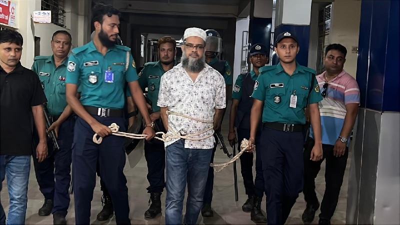 জুলাই গণ-অভ্যুত্থানে প্রকাশ্যে গুলি চালানো আওয়ামী লীগ নেতা অস্ত্রসহ আটক
