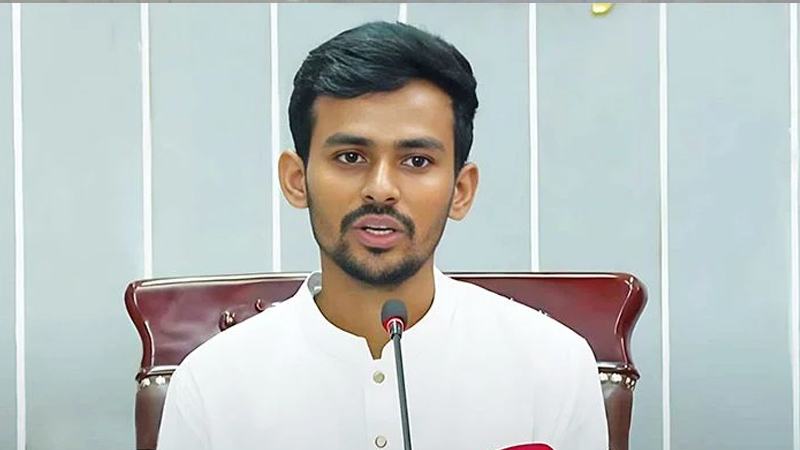 ঈদে রেলপথে যাত্রীর চাপ সামলাতে বগি বাড়ানোর সিদ্ধান্ত