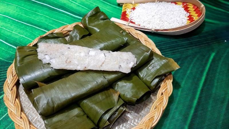গুড়ো করার ঝামেলা ছাড়াই আস্ত চালের ‘আতিক্কা পিঠা’