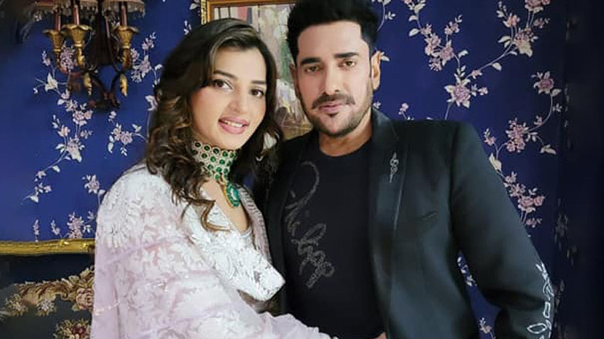 যার হাতেই ক্ষমতা যাক, দেশ উন্নয়নের পথে থাকুক