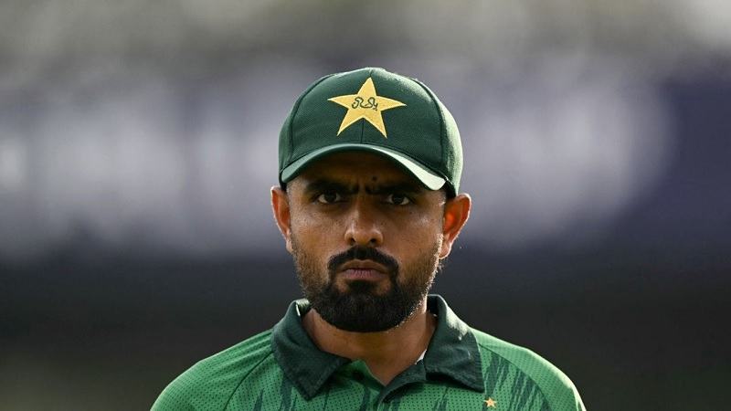 পাকিস্তান টি-২০ দলে বাবরের ভূমিকাটা আসলে কী