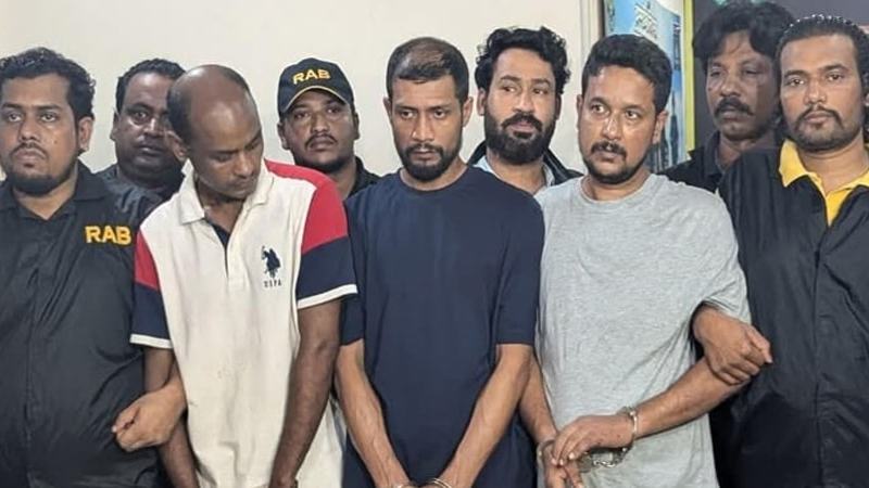 চট্টগ্রামে বাবলা হত্যা ও গোলাগুলির দুই ঘটনায় গ্রেফতার ৬