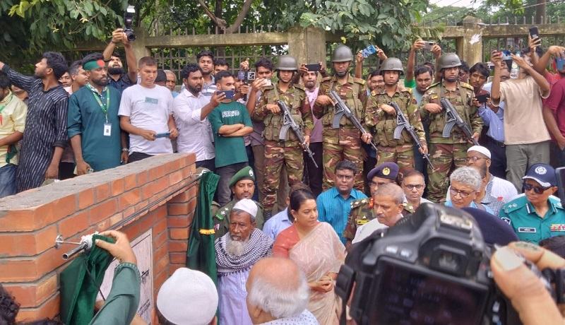 আবু সাঈদ হত্যাকাণ্ডের বিচার অন্তর্বর্তী সরকারের আমলেই হবে: আসিফ নজরুল