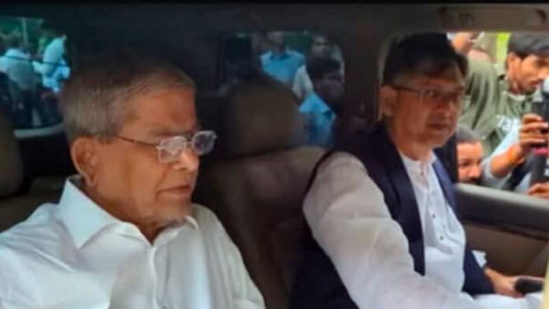 প্রধান উপদেষ্টার সঙ্গে বৈঠকে বিএনপি নেতারা