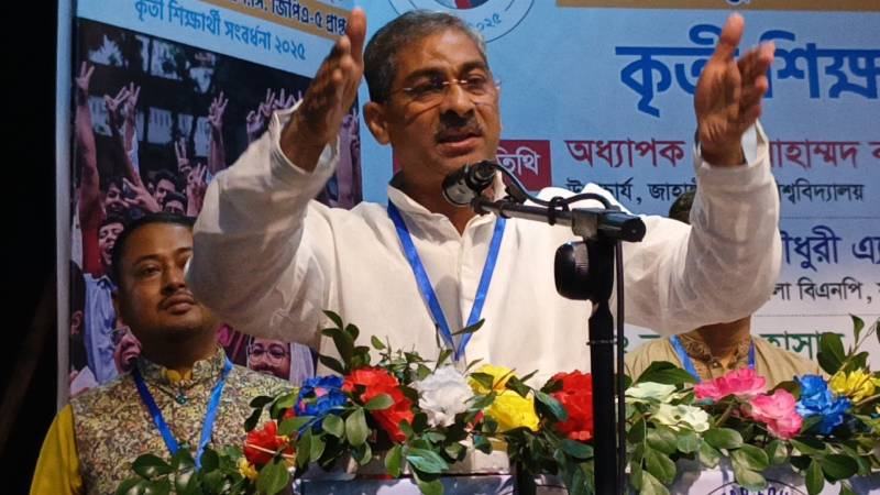 শিক্ষার্থীরাই নতুন রাজনীতির ভবিষ্যৎ: এ্যানি