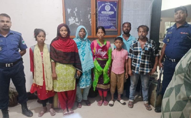 ভারতে আটক ১৮ বাংলাদেশীকে ফেরত পাঠাল বিএসএফ