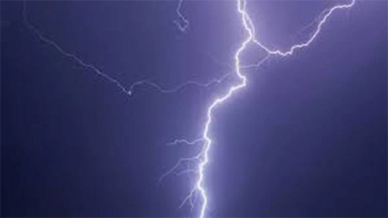 হালুয়াঘাটে বজ্রপাতে শ্রমিকের মৃত্যু