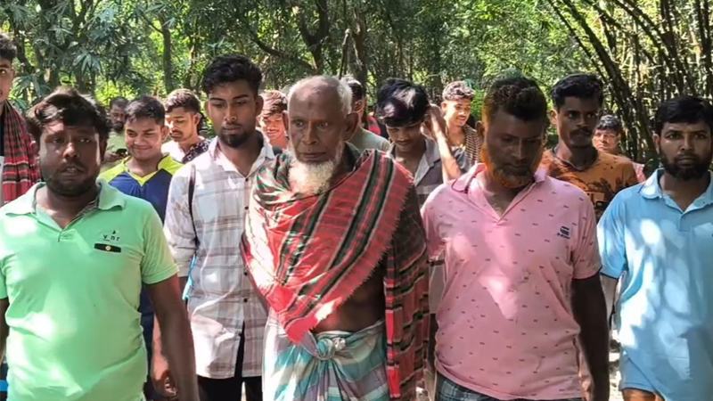 পতাকা বৈঠকে আটক বাংলাদেশীকে ছাড়ল বিএসএফ, দুই ভারতীয়কে ফেরত দিল বিজিবি