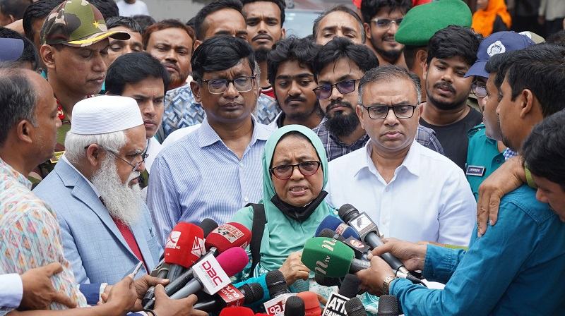 বাংলাদেশের ইতিহাসে সিন্ডিকেট ছাড়া হাসপাতাল চলেনি: স্বাস্থ্য উপদেষ্টা