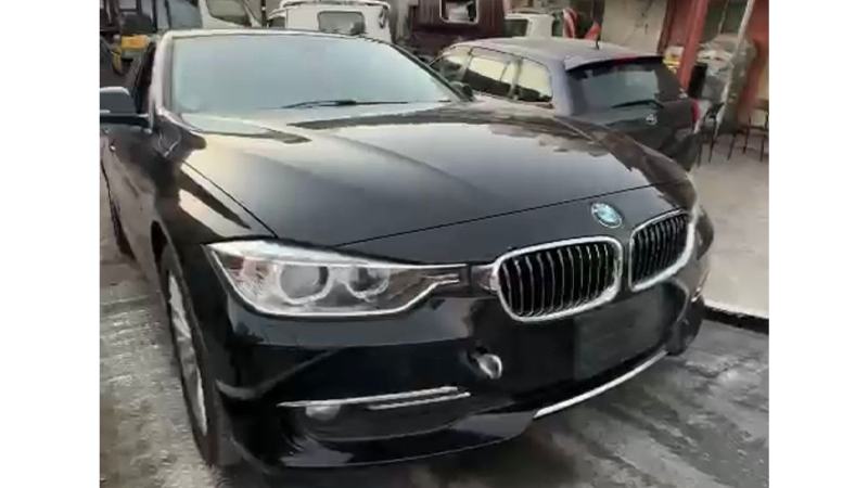 ​যন্ত্রাংশ ঘোষণায় আমদানি করা বিলাসবহুল বিএমডব্লিউ গাড়ি আটক চট্টগ্রামে