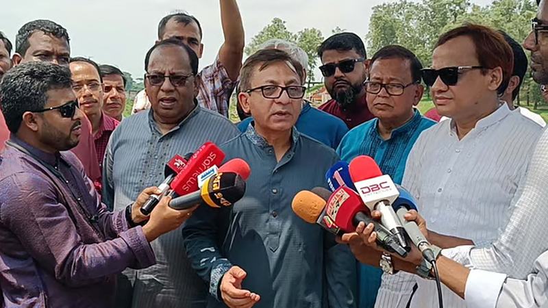 দেশের স্বার্থ রক্ষা না হলে মার্কিন চুক্তির ধারা পরিবর্তনের সুযোগ রয়েছে: বাণিজ্যমন্ত্রী