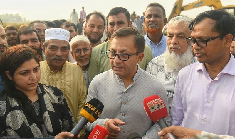 সেচ সুবিধা নিশ্চিতের মাধ্যমে কৃষি উৎপাদন বাড়াতে সরকার বিশেষ গুরুত্ব দিচ্ছে