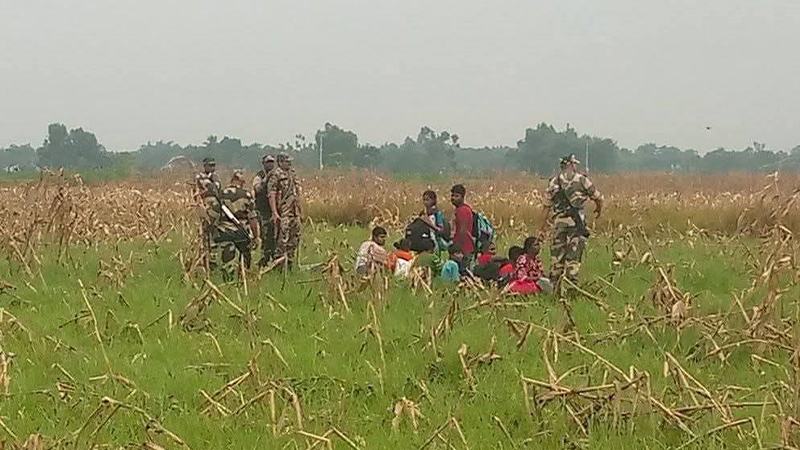 লালমনিরহাটে ৩৪ জনকে বাংলাদেশে পাঠানোর চেষ্টা বিএসএফের