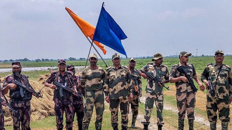 মদ্যপ অবস্থায় বিএসএফ সদস্যের অনুপ্রবেশ, পতাকা বৈঠকে হস্তান্তর