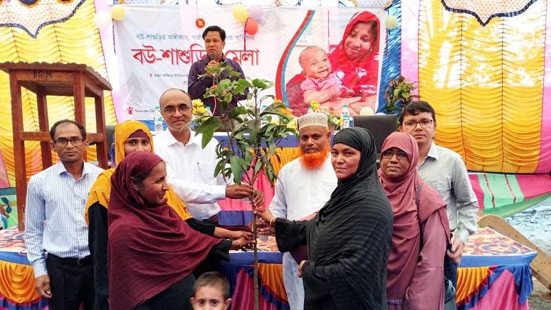 রংপুরে বউ-শাশুড়ির সম্পর্ক উন্নয়নে ভূমিকা রাখছে ‘বউ-শাশুড়ি মেলা’