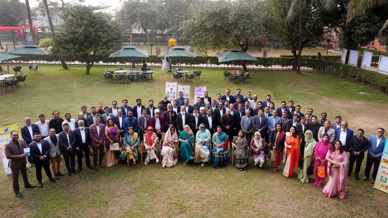 চার ব্যাংকের শীর্ষ নির্বাহীকে সংবর্ধনা দিল ব্যাংকার্স ফোরাম বসুন্ধরা