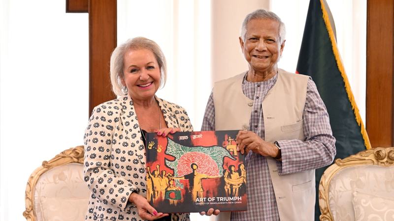 প্রধান উপদেষ্টার সঙ্গে যুক্তরাজ্যের বাণিজ্য দূতের সাক্ষাৎ